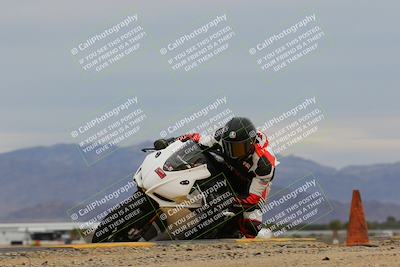 media/Jan-14-2023-SoCal Trackdays (Sat) [[497694156f]]/Turn 9 Inside (11am)/